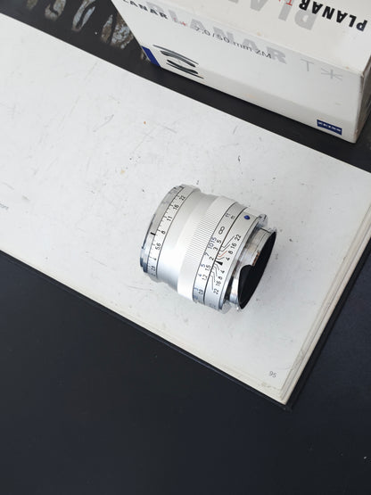 Carl Zeiss Planar 50mm F2 ZM T*