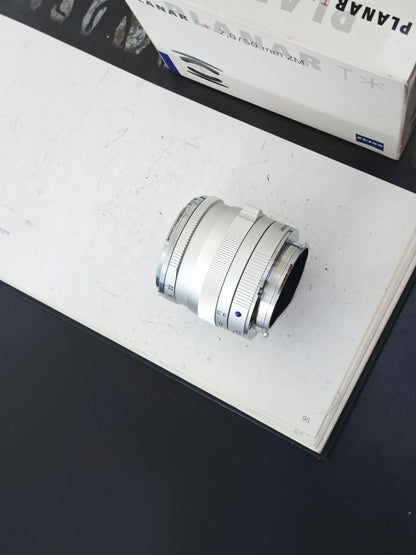 Carl Zeiss Planar 50mm F2 ZM T*
