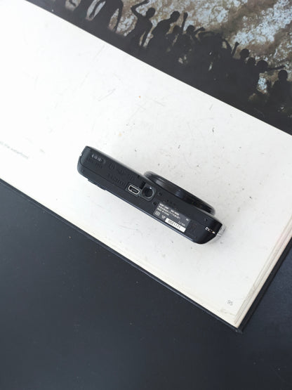 Used Sony Cyber Shot DSC-WX60 black Digital Camera [JPN only, with box] #0021171
