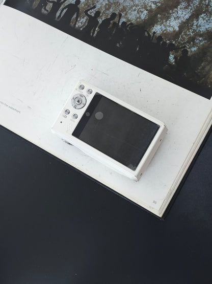 Used Panasonic Lumix DMC-SZ8 white Digital Camera [JPN only, No charger]