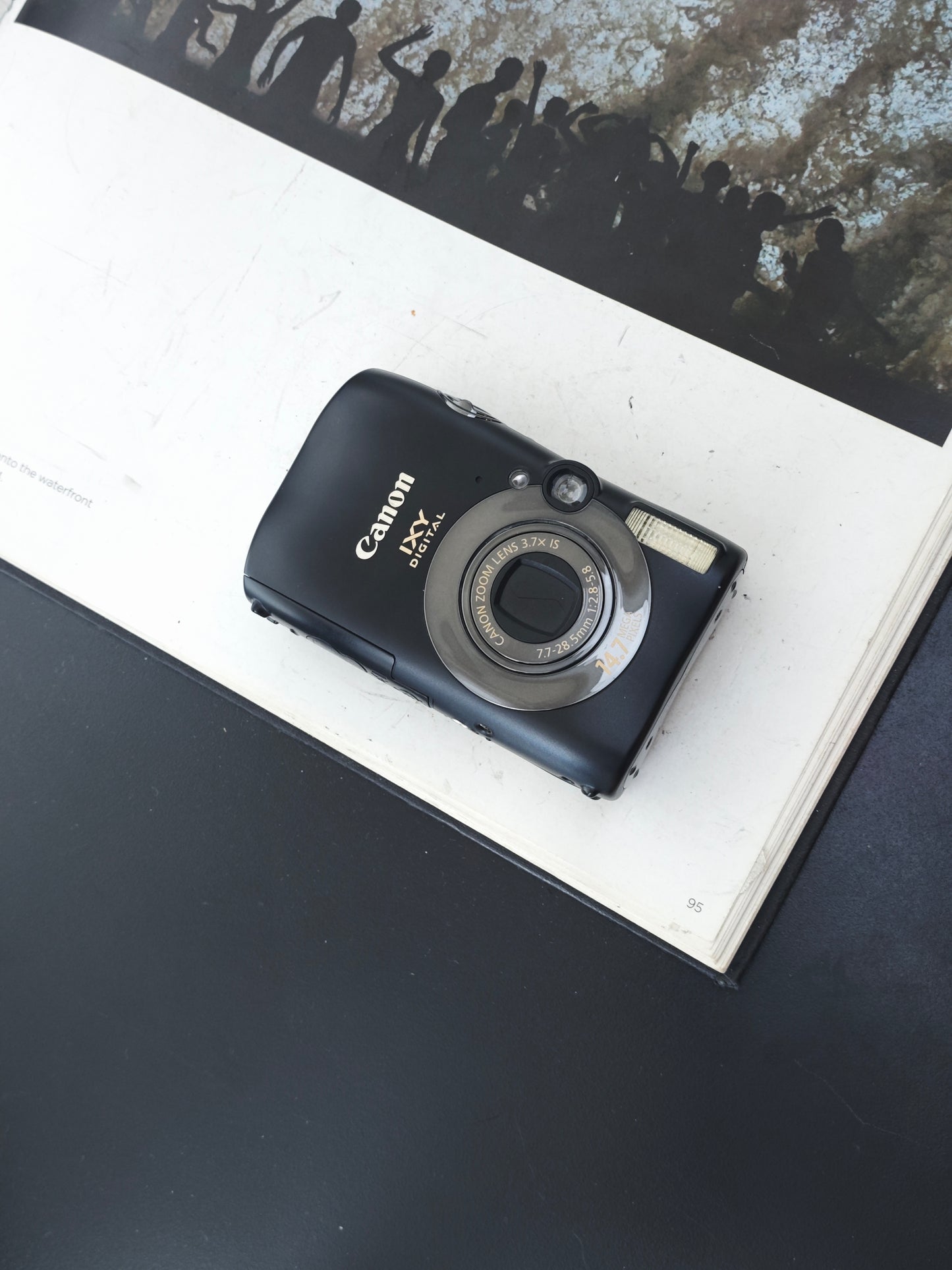 Used Canon IXY Digital 3000 IS black Digital Camera [No charger]