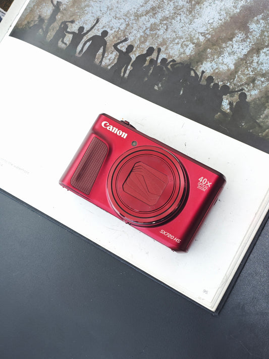 Used Canon PowerShot SX720 HS red Digital Camera [No charger]