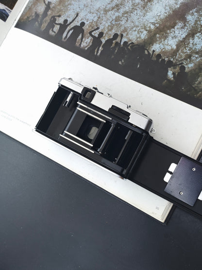 Olympus PEN EE-2
