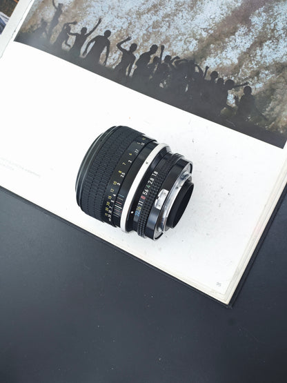 Nikon Nikkor 85mm F1.8 Non-Ai