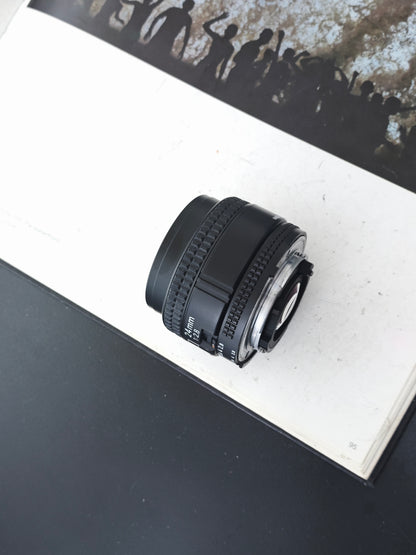 Nikon AF Nikkor 24mm F2.8