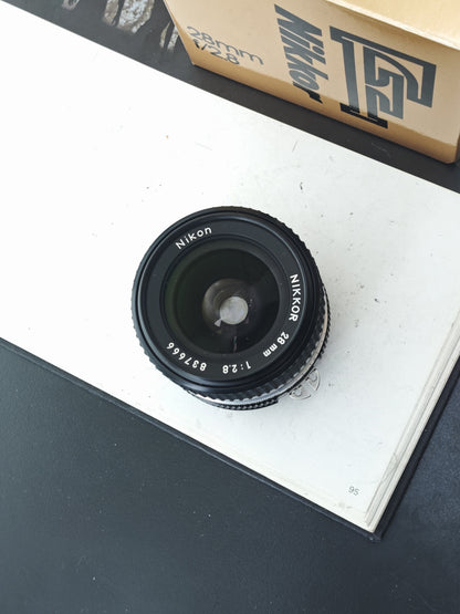 Nikon Nikkor 28mm F2.8 Ai-S [with box] #837666