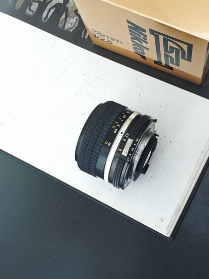 Nikon Nikkor 28mm F2.8 Ai-S [with box] #837666
