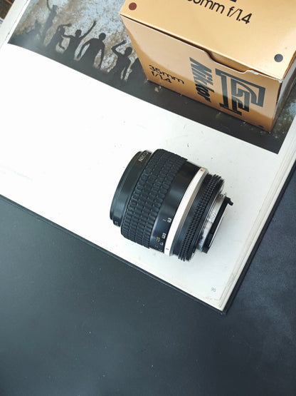 Nikon Nikkor 35mm F1.4 Ai-S [with box]