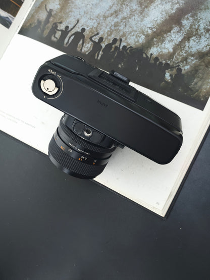 Contax 137 MA Quartz with Carl Zeiss Planar 50mm F1.4 T* AEJ