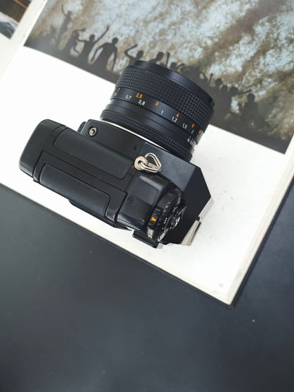 Contax 137 MA Quartz with Carl Zeiss Planar 50mm F1.4 T* AEJ