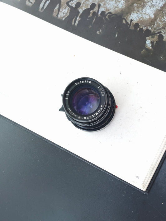 Leica Summicron-M 50mm F2 E39 V4