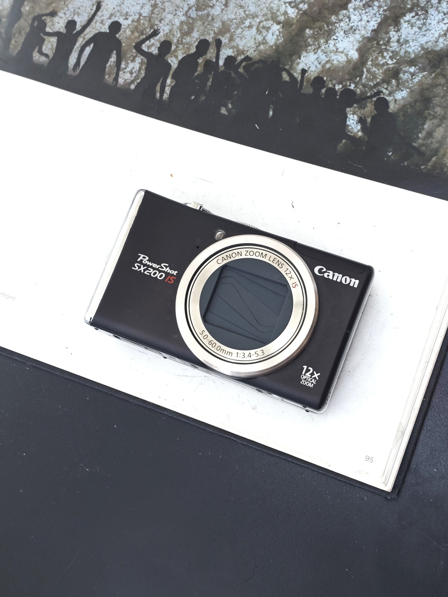 Used Canon PowerShot SX200 IS Digital Camera [No charger]
