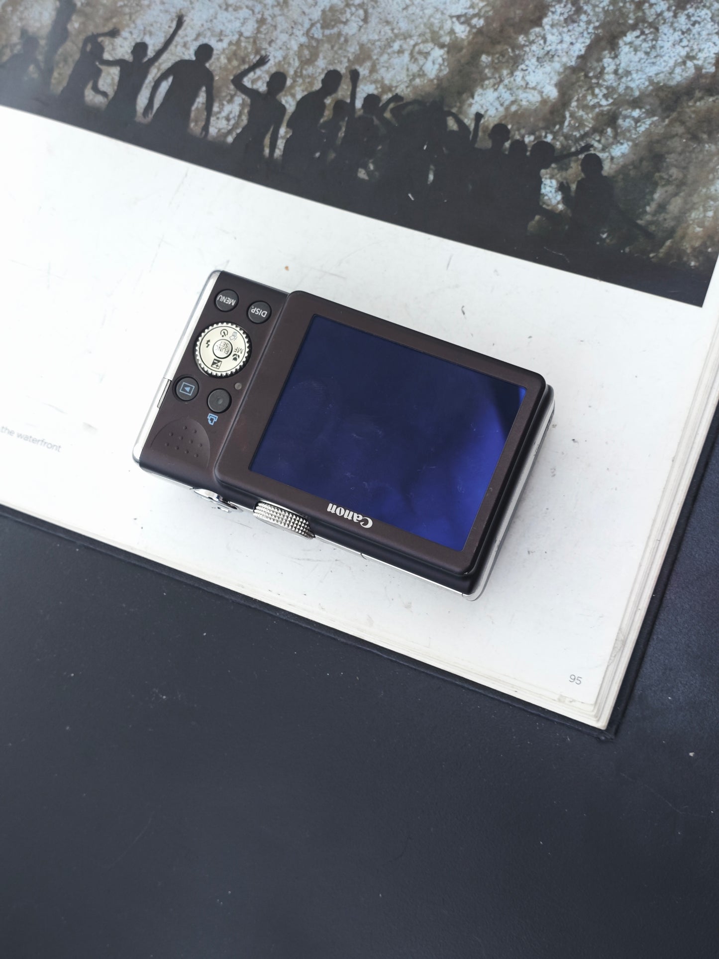 Used Canon PowerShot SX200 IS Digital Camera [No charger]