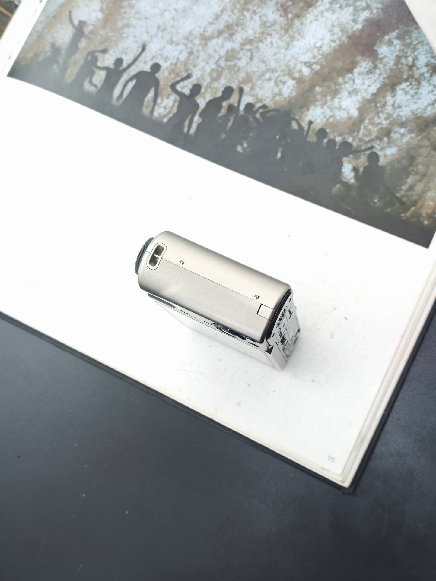 Used Sony Cyber-shot DSC-HX5V gold Digital Camera [JPN only]