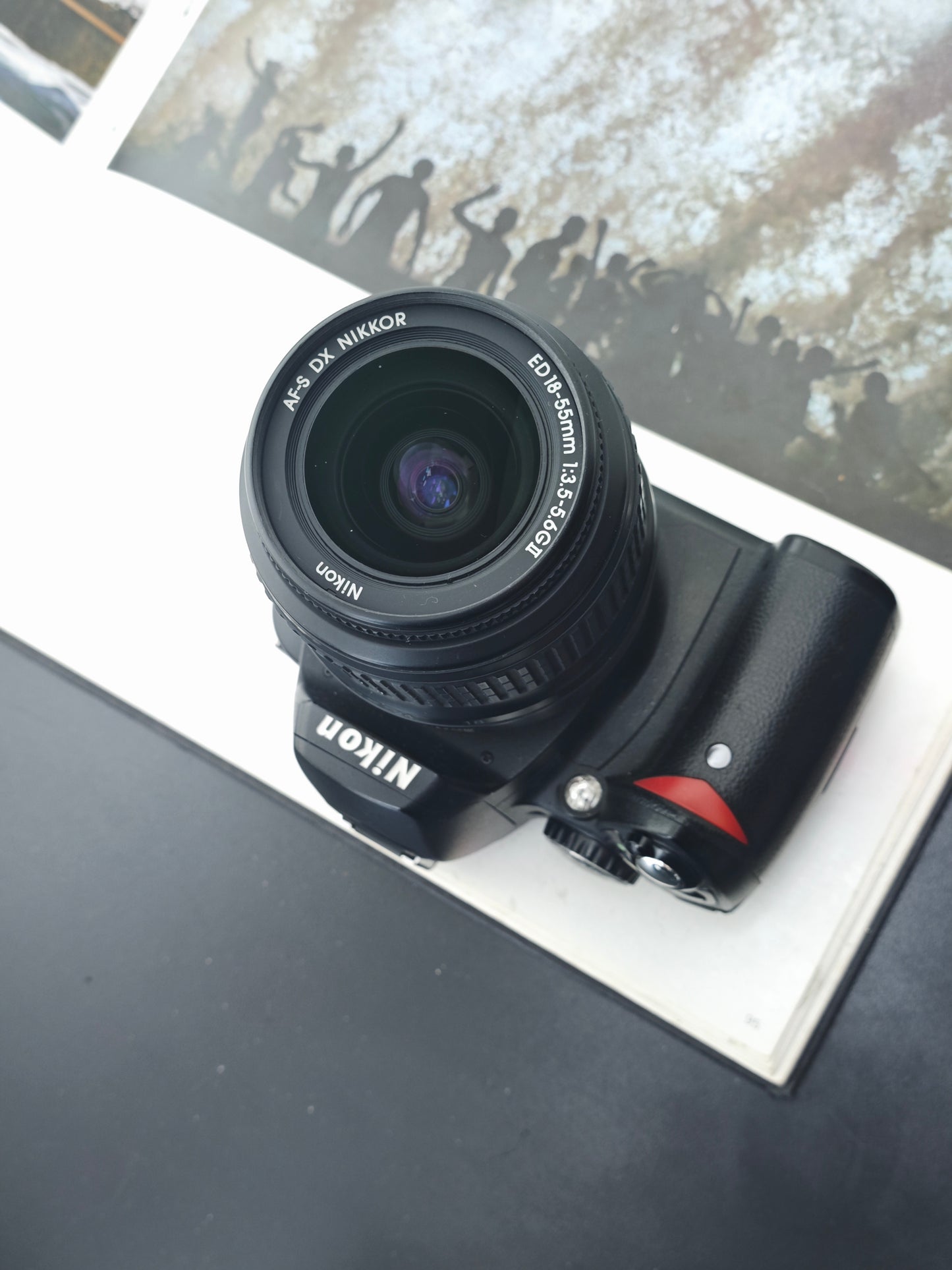 Nikon D40X with AF-S 18-55mm F3.5-5.6 G II ED