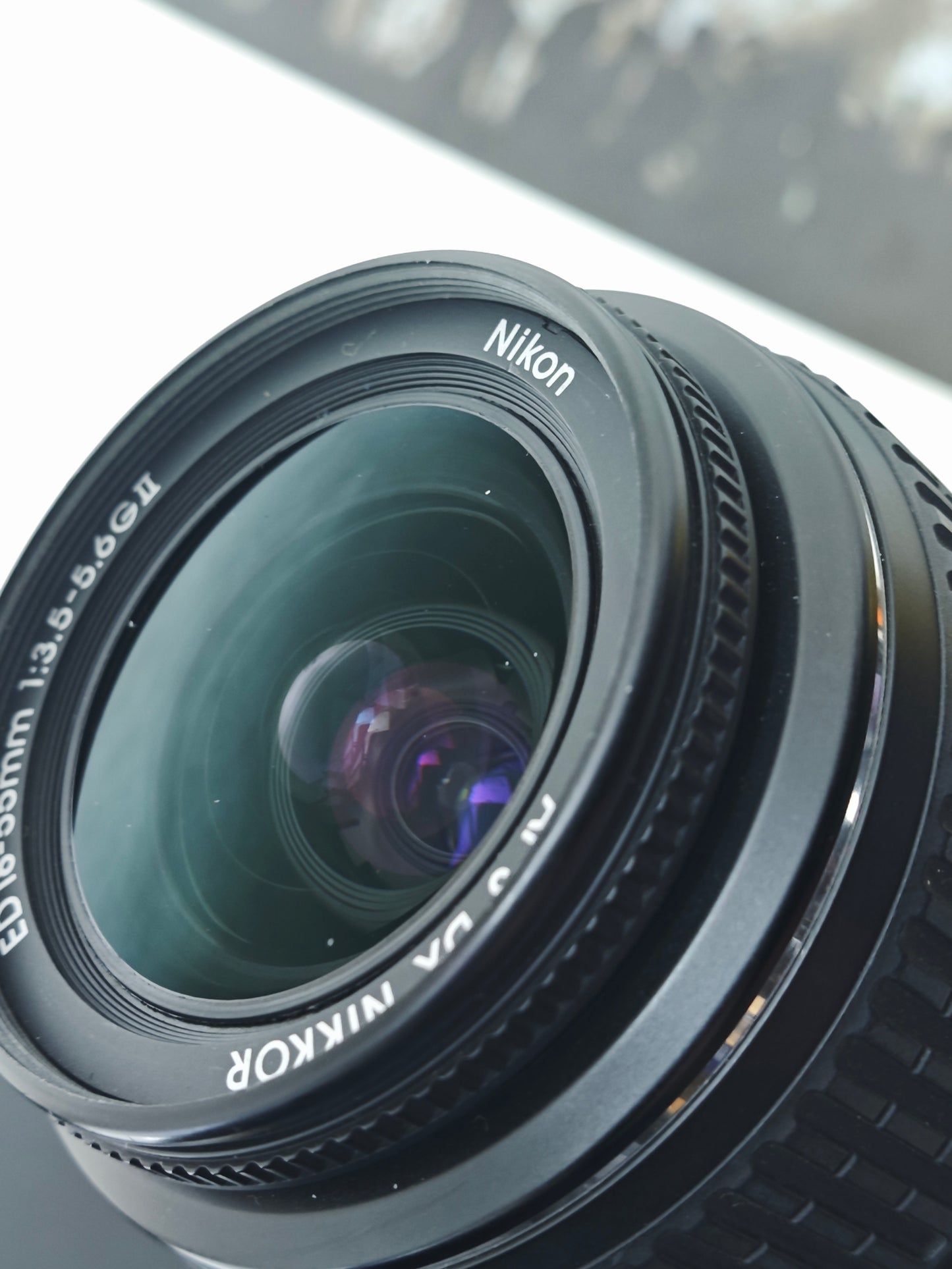 Nikon D40X with AF-S 18-55mm F3.5-5.6 G II ED
