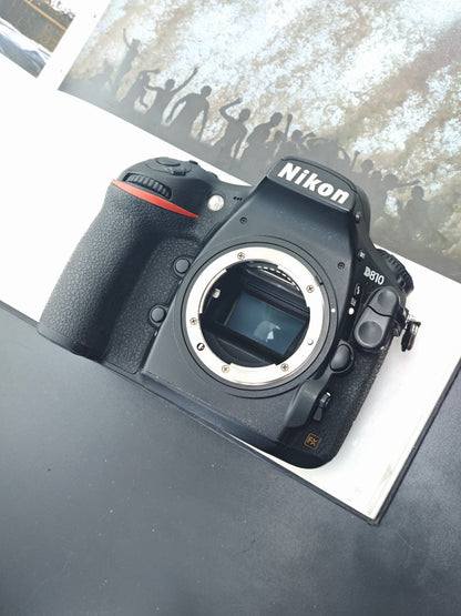 Used Nikon D810 body Digital Camera [No charger]