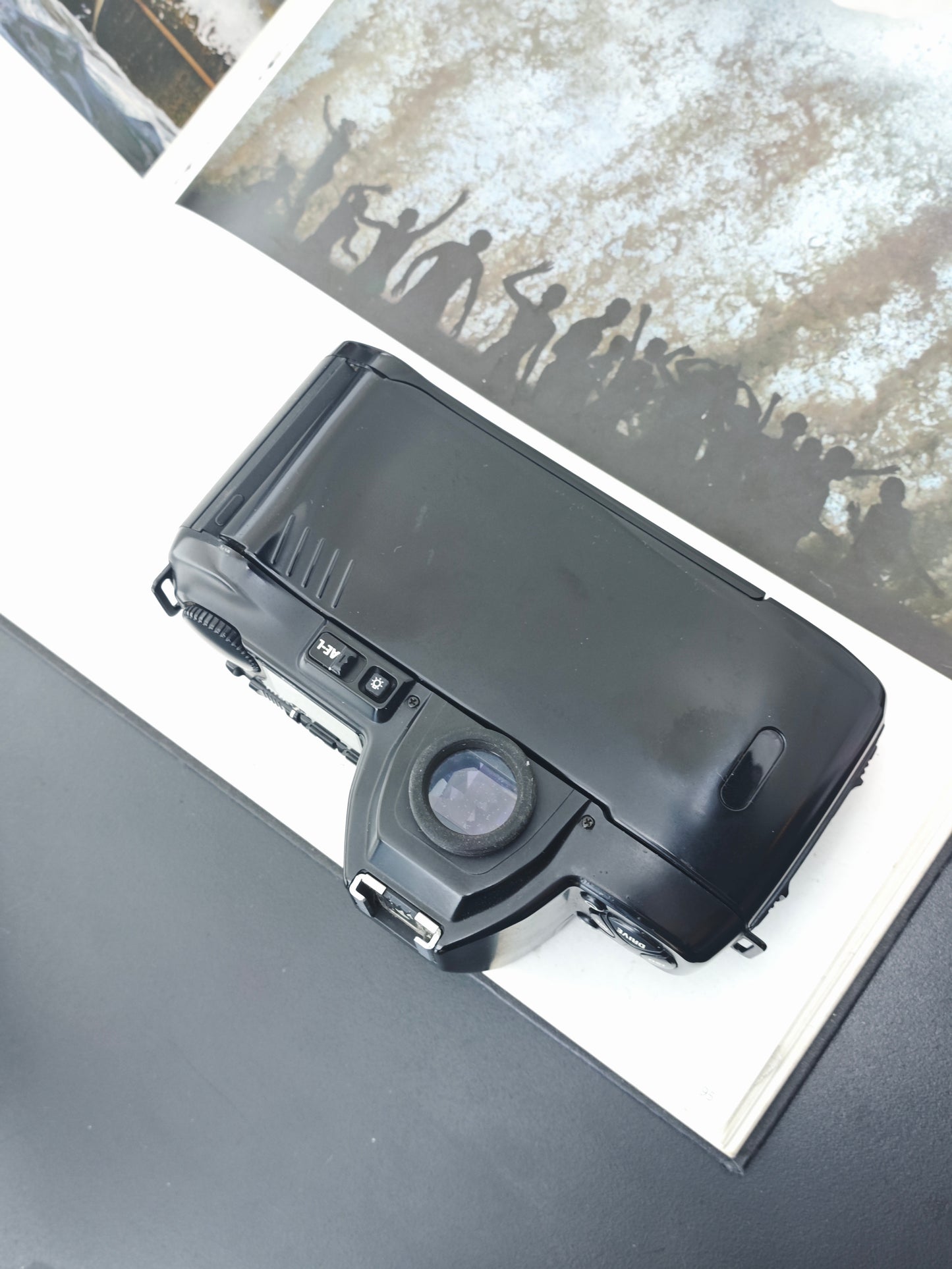 Nikon F-801 body