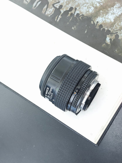 Nikon AF nikkor 35-70mm F3.3-4.5 #2089591