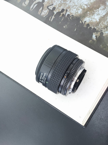 Nikon AF nikkor 35-70mm F3.3-4.5 #3165096