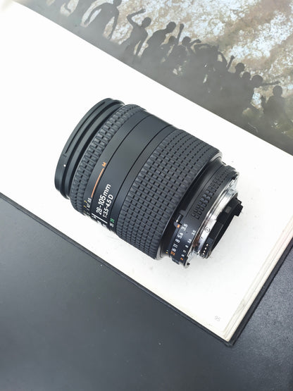 Nikon AF NIKKOR 28-105mm F3.5-4.5 D