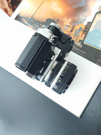 *READ* Nikon F2A silver with Nikon Nikkor 50mm F1.4 Ai #8044123