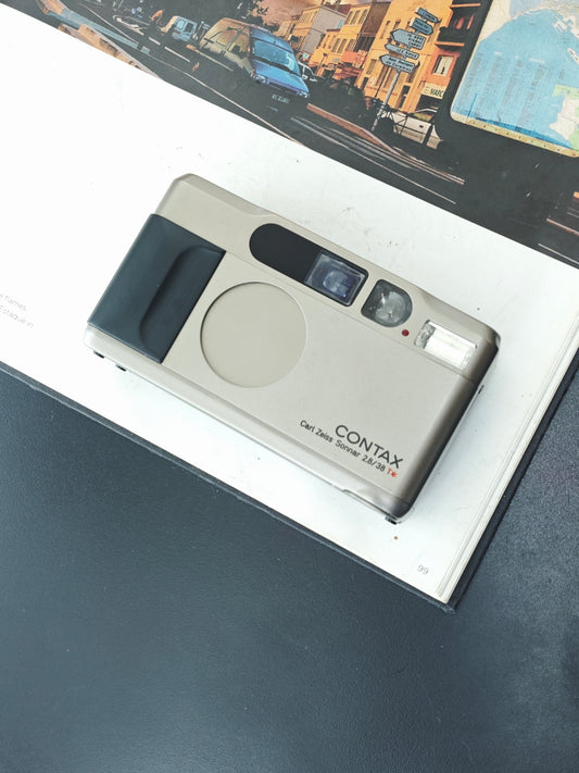 *READ* Contax T2 #011246
