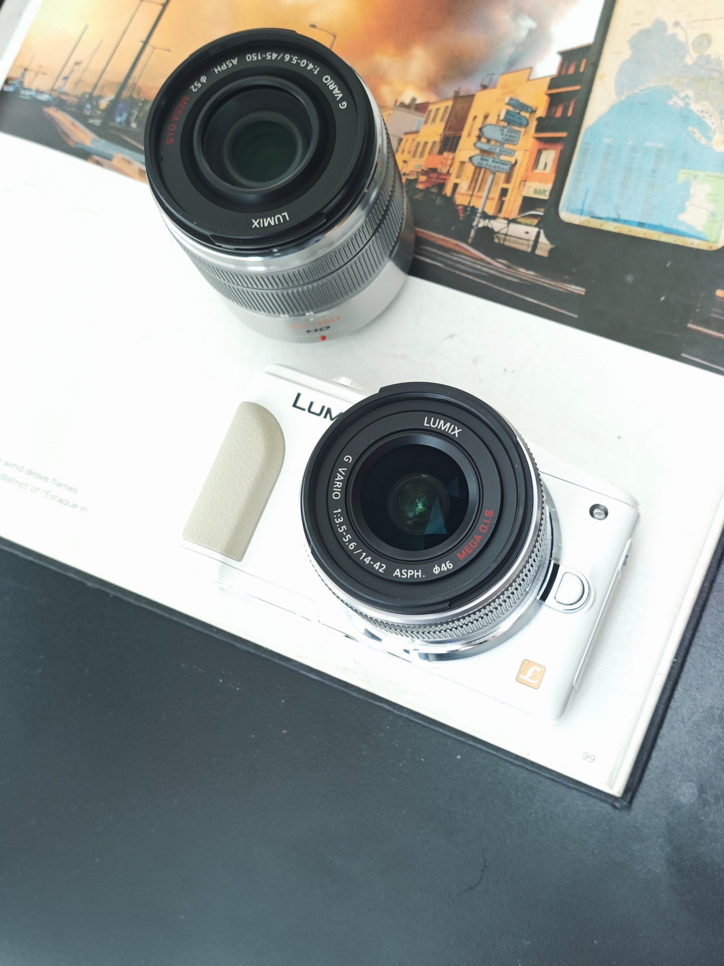 Used Panasonic Lumix DMC-GF6 with Double Zoom Kit [JPN only, with box]