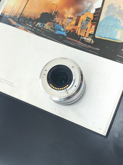 Used Panasonic Lumix DMC-GF6 with Double Zoom Kit [JPN only, with box]