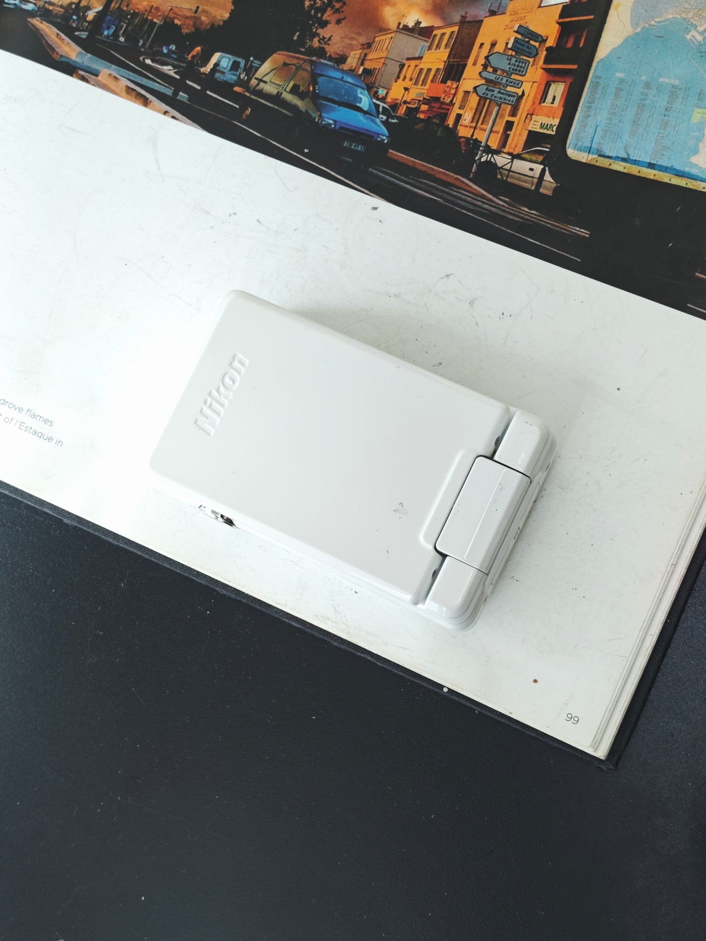 Used Nikon Coolpix S6900 white Digital Camera [No charger]