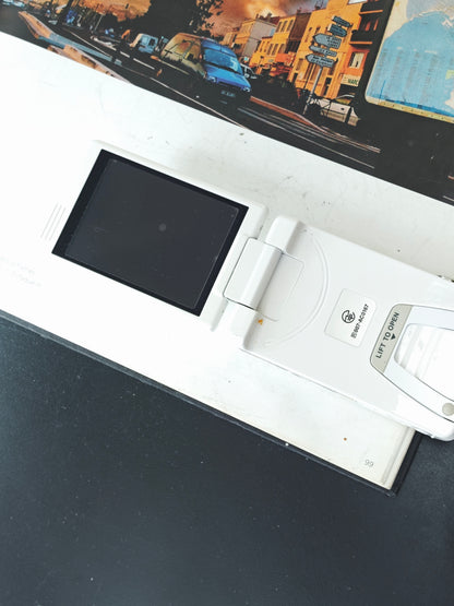 Used Nikon Coolpix S6900 white Digital Camera [No charger]