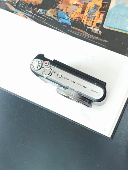 [Sold As-Is] Used Casio EXILIM EX-ZR1000 black Digital Camera [No charger]