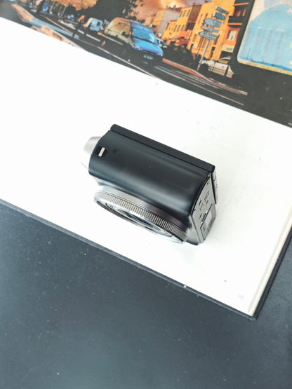 [Sold As-Is] Used Casio EXILIM EX-ZR1000 black Digital Camera [No charger]