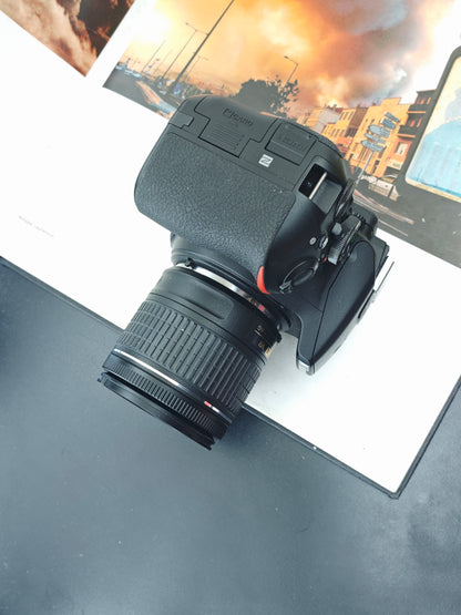 Used Nikon D5600 with Double Zoom Kit Digital Camera #2018564