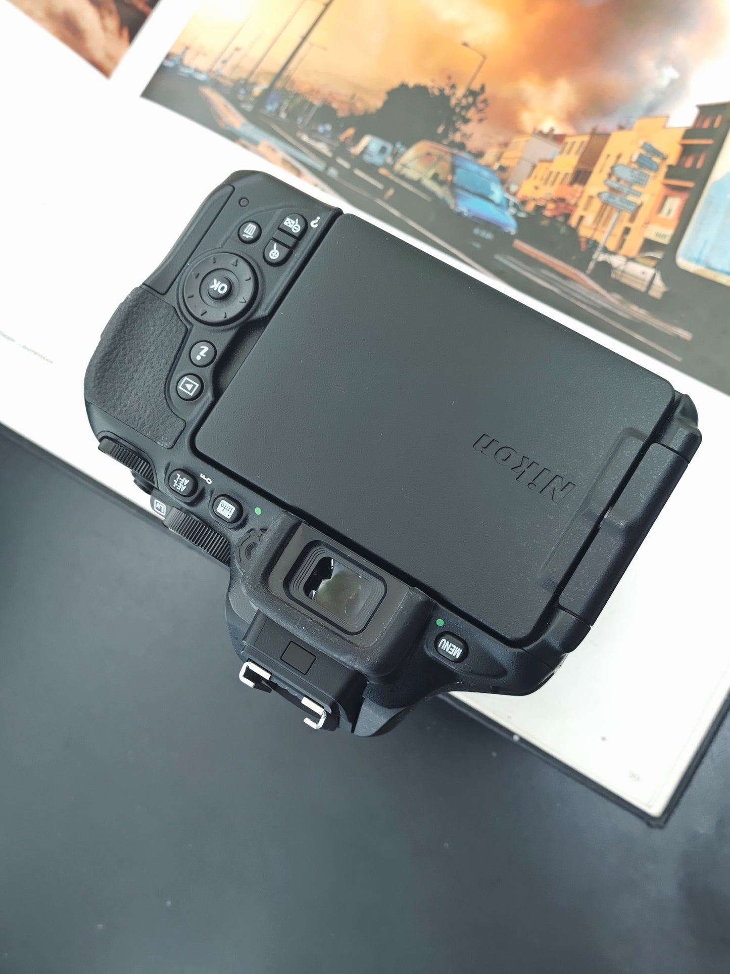 *READ* Used Nikon D5600 with Double Zoom Kit Digital Camera [No charger] #2108936