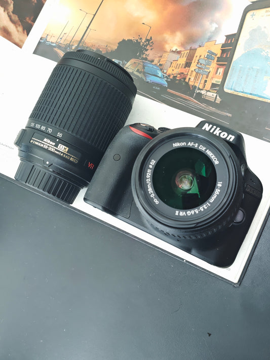 Used Nikon D3300 with Double Zoom Kit Digital Camera [No charger]