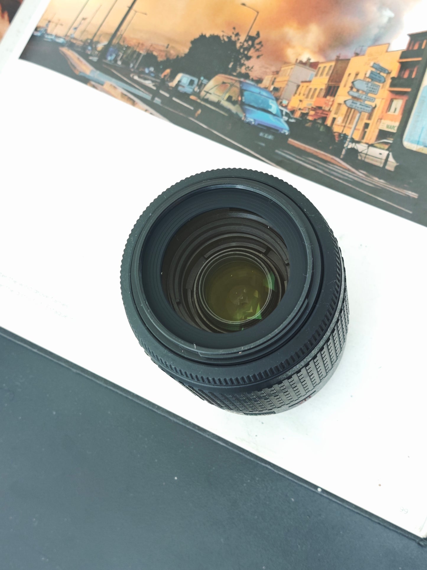 Used Nikon D3300 with Double Zoom Kit Digital Camera [No charger]