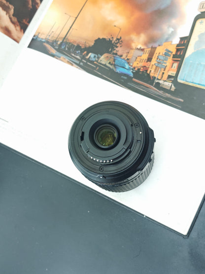 Used Nikon D3300 with Double Zoom Kit Digital Camera [No charger]