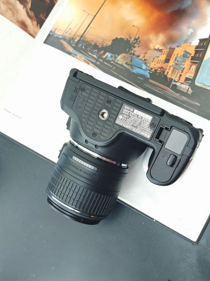 Used Nikon D5500 with Nikon AF-S Nikkor 18-55mm F3.5-5.6 G II VR [No charger]
