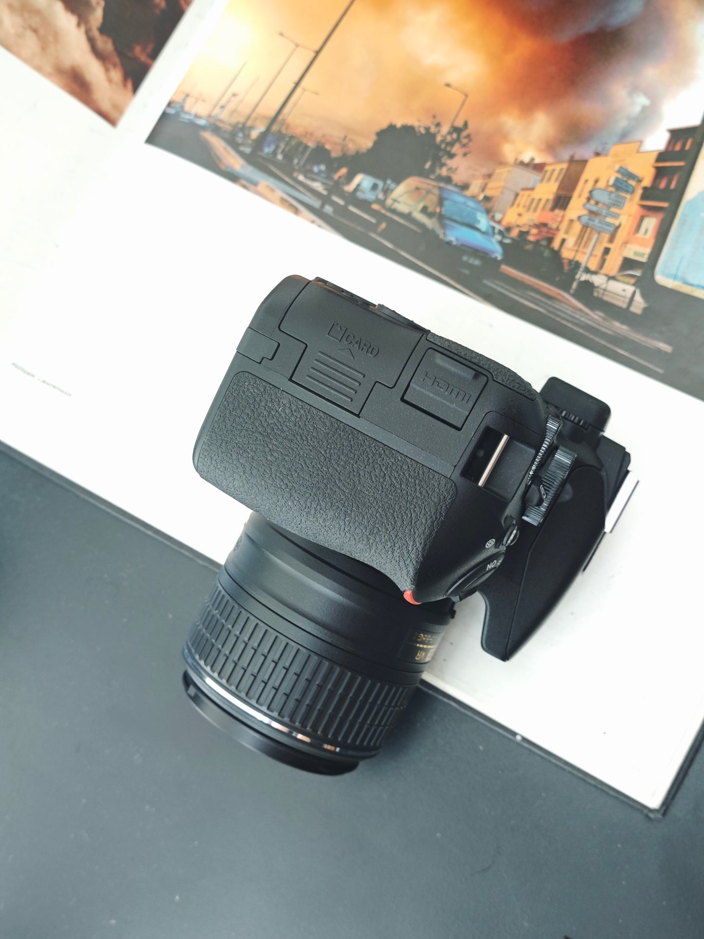 Used Nikon D5500 with Nikon AF-S Nikkor 18-55mm F3.5-5.6 G II VR [No charger]