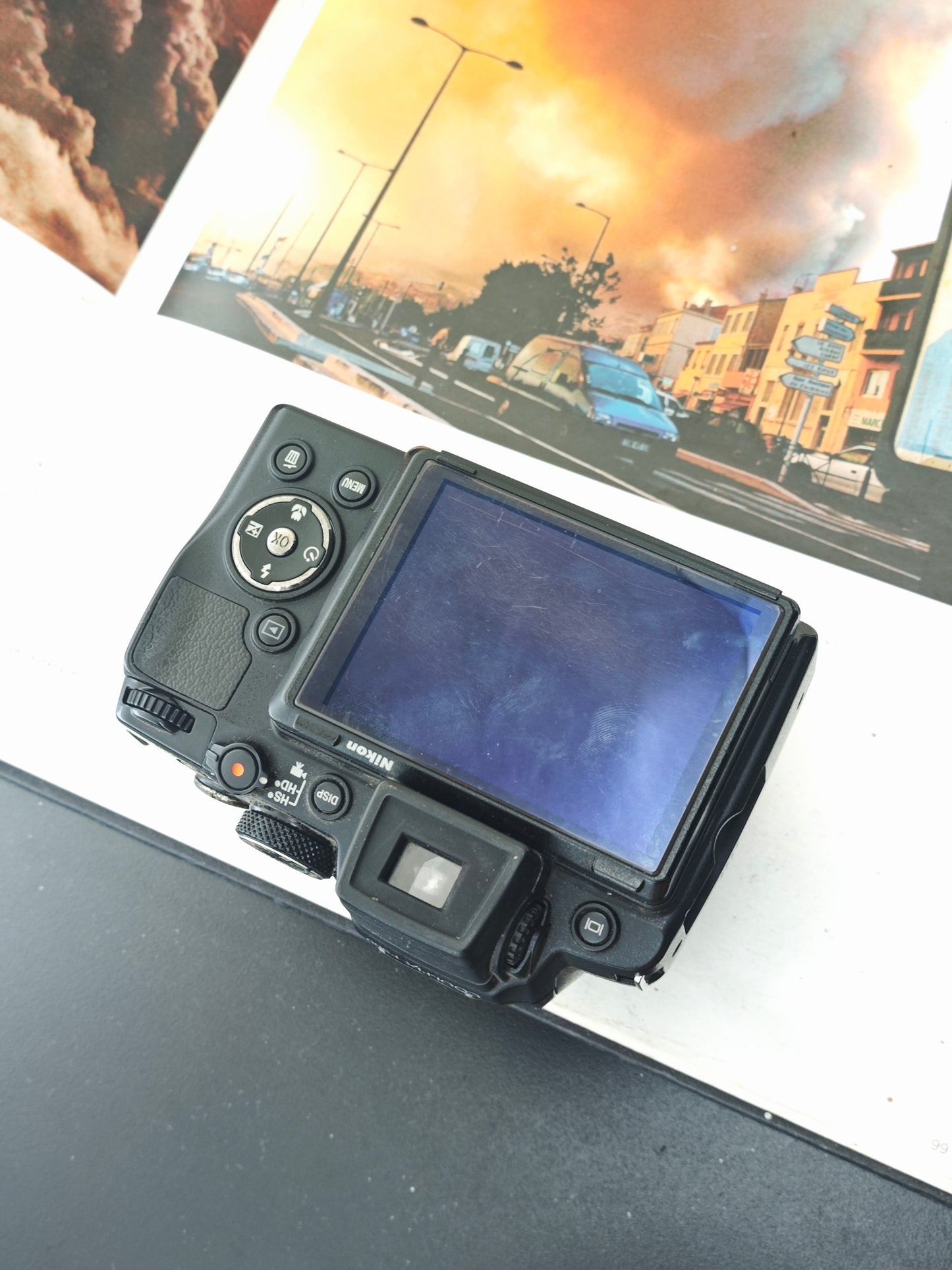 *READ* Used Nikon Coolpix P500 Digital Camera [No charger]