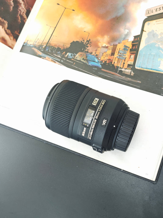 Nikon AF-S DX Micro Nikkor 85mm F3.5 G ED