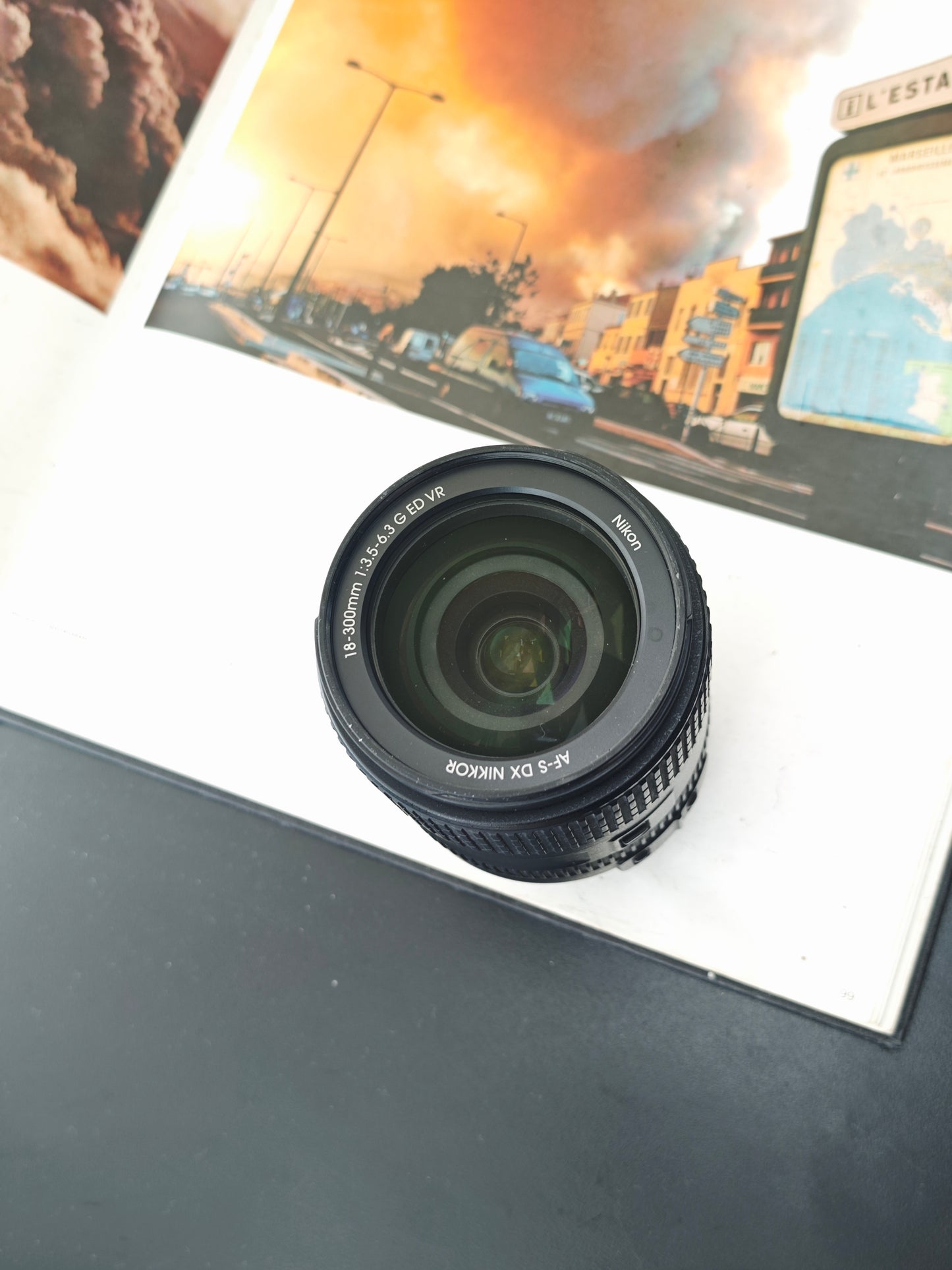 Nikon AF-S DX Nikkor 18-300mm F3.5-6.3 G ED VR