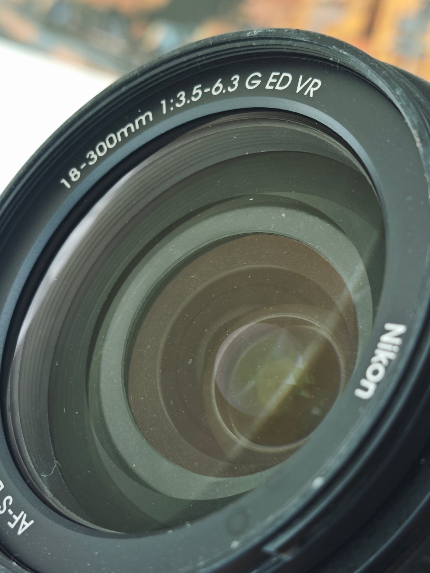 Nikon AF-S DX Nikkor 18-300mm F3.5-6.3 G ED VR