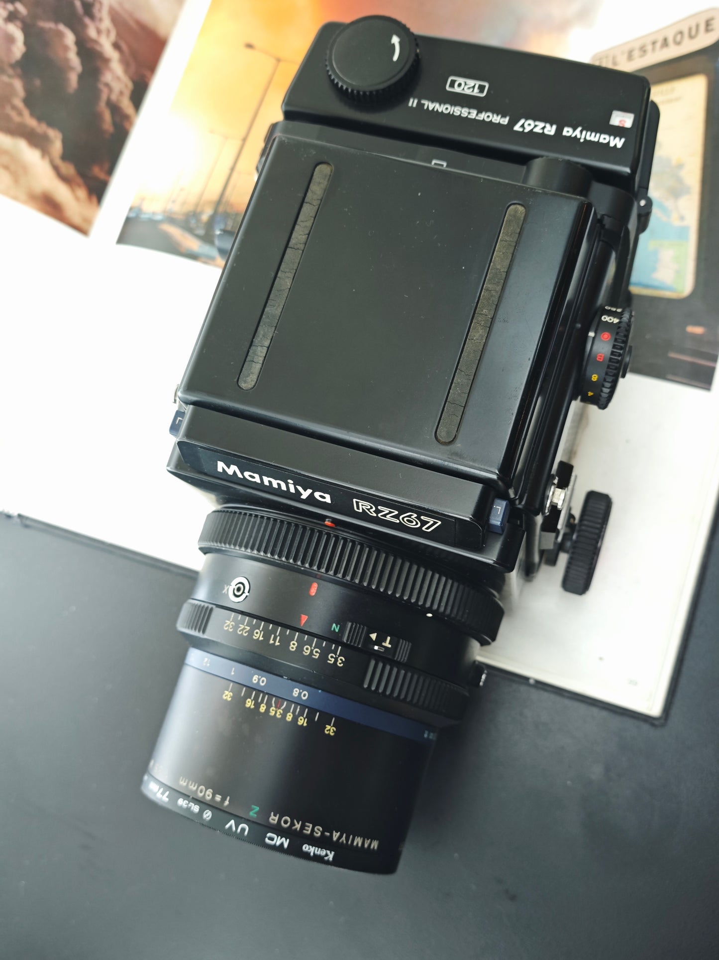 Mamiya RZ67 Professional with Mamiya-Sekor Z 90mm F3.5 W