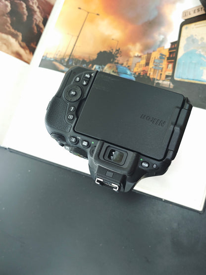 Used Nikon D5500 with Double Zoom Kit Digital Camera [with box] #2181844