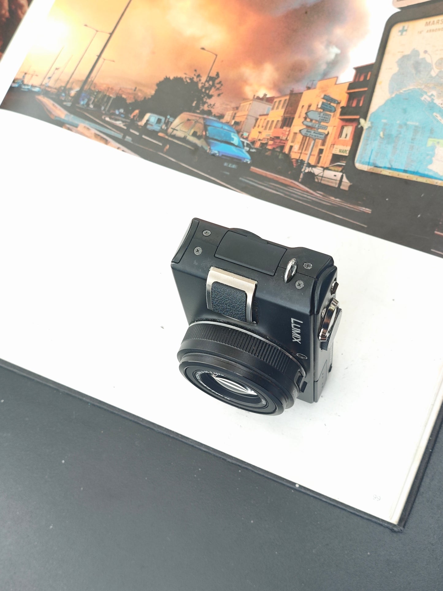 Used Panasonic Lumix DMC-LX2 black Digital Camera [No charger]