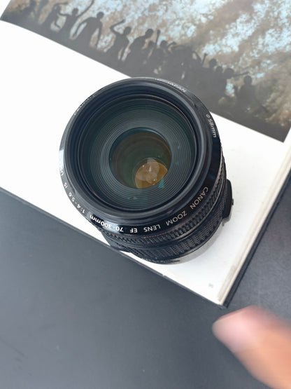 Canon Zoom Lens EF 70-300mm F4-5.6 IS USM #09005598