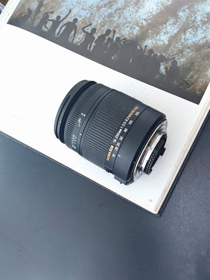 Sigma Zoom 18-250mm F3.5-6.3 DC Macro OS HSM [F mount]