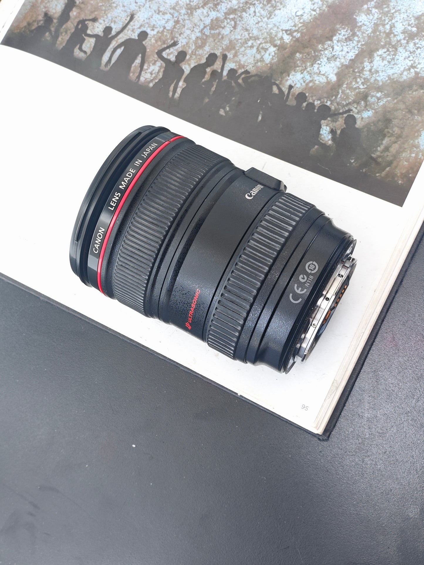 Canon Zoom Lens EF 24-105mm F4 L IS USM #1674480